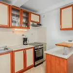 Dom wakacyjny 1 Bedroom Amazing In Grmani, Smrika *
