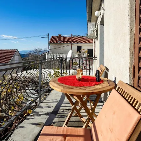 Case de vacanță 1 Bedroom Amazing In Grmani, Smrika Grmani